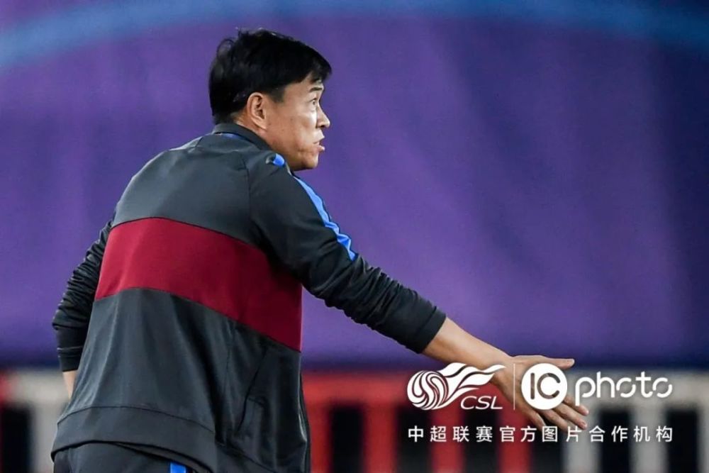 包含里程碑夜！拜仁慕尼黑更衣室发声；中超国际比赛日刷纪录；目标明确；医务组通报恢复的词条